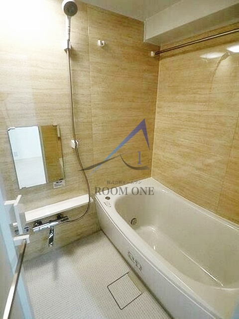 バス・シャワールーム　お風呂です。
