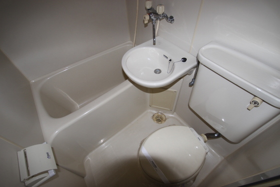 バス・シャワールーム　※別号室の写真です