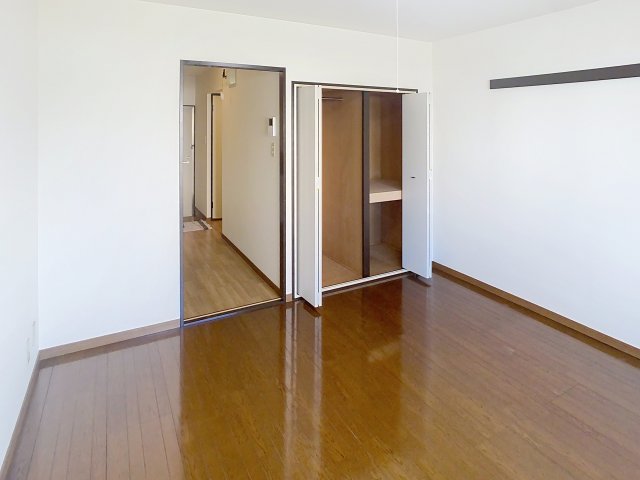 収納　掲載写真は同型モデルを掲載しており実際のお部屋と仕様等が異な