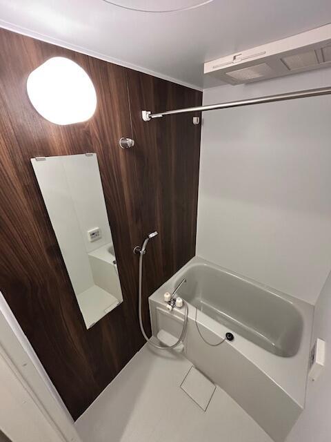 バス・シャワールーム　?