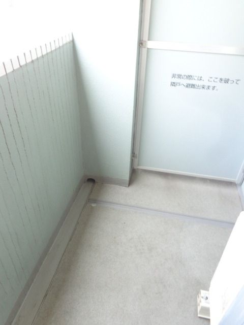 バルコニー　バルコニー