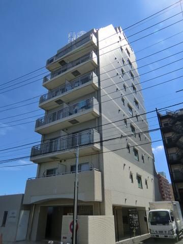 建物外観　駅徒歩１分・オール電化マンション
