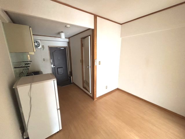 キッチン　2026年5月撮影。現況が相違する場合は現況を優先致します。