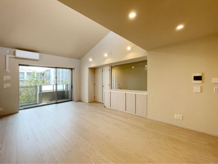 居室・リビング　※他部屋参考写真になります。