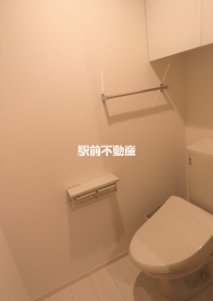 トイレ　※写真は別物件です