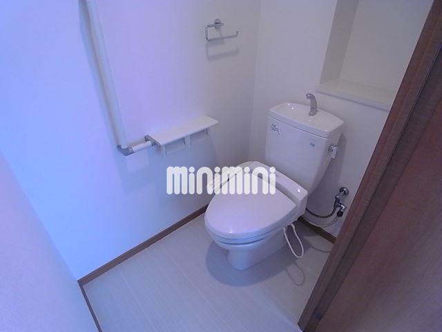 トイレ　広々トイレですよ！