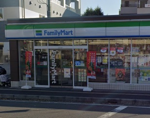 コンビニ　ファミリーマート　六会日大駅前店（コンビニ）まで1201m