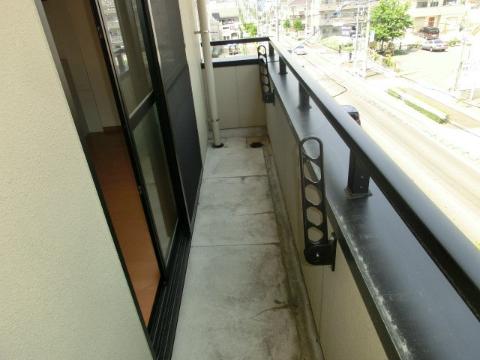 バルコニー　ベランダ
