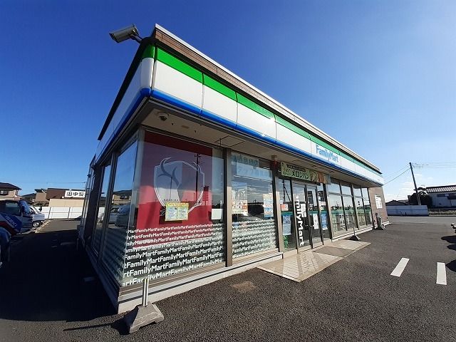 コンビニ　ファミリーマート 神栖息栖店（コンビニ）まで1600m