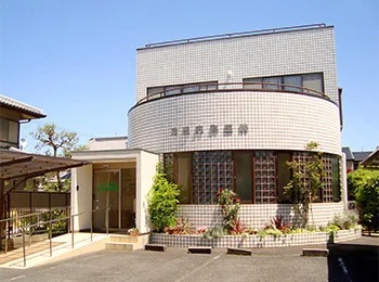 病院　津田内科医院（病院）まで364m
