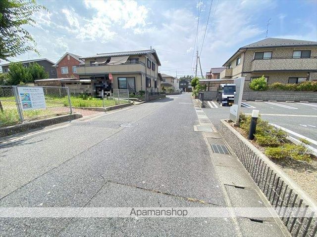 その他　前面道路（その他）まで0m