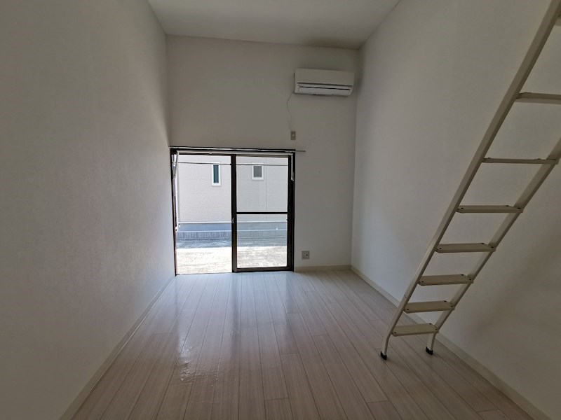 居室・リビング　別部屋参考写真
