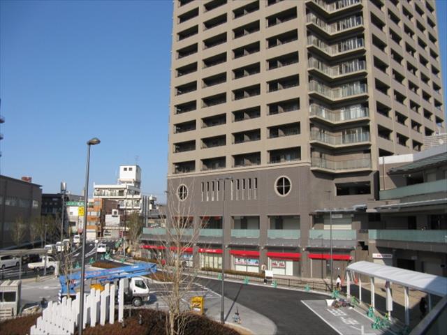 銀行　（株）三菱ＵＦＪ銀行／香里支店（銀行）まで1468m