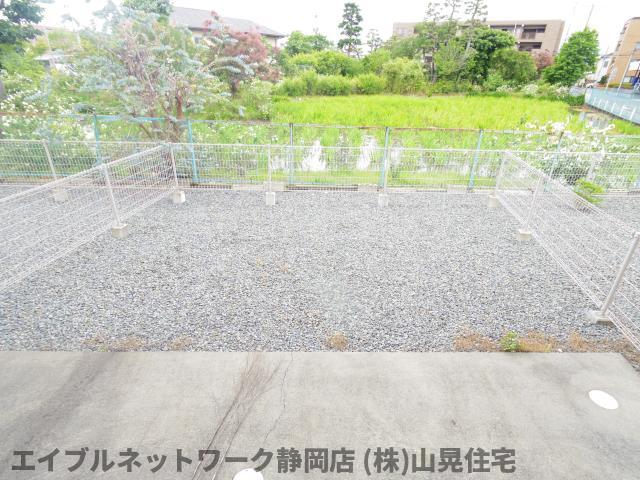 庭　お庭でゆったりと過ごせます