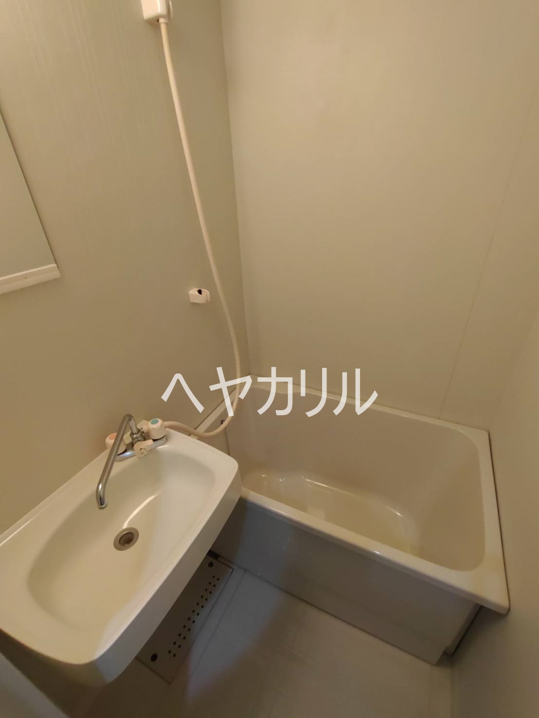 バス・シャワールーム　同建物別部屋参考
