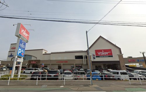 スーパー　バロー 新瀬戸店（スーパー）まで226m