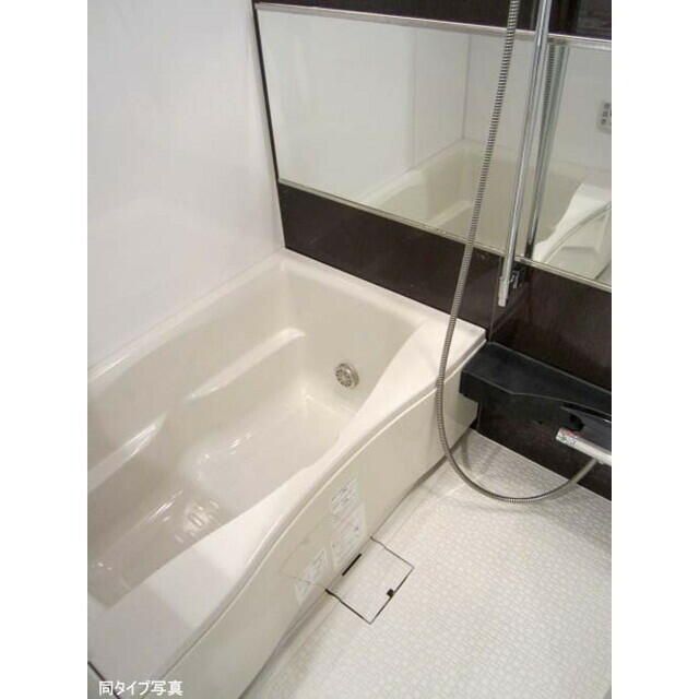 バス・シャワールーム　お風呂です