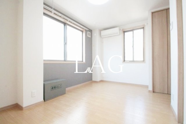 居室・リビング　洋室のお部屋です。