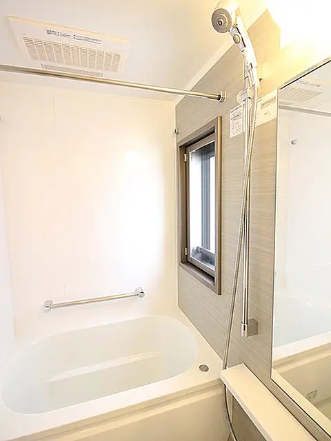 バス・シャワールーム　バス※別部屋参考写真
