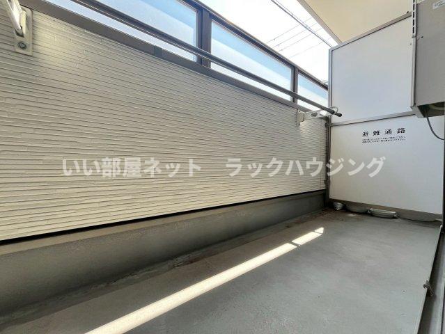 バルコニー　【お部屋さがしはラックハウジングにお問合せ下さいませ♪】