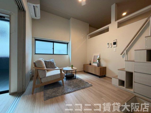 居室・リビング　家具家電付きではございません。
