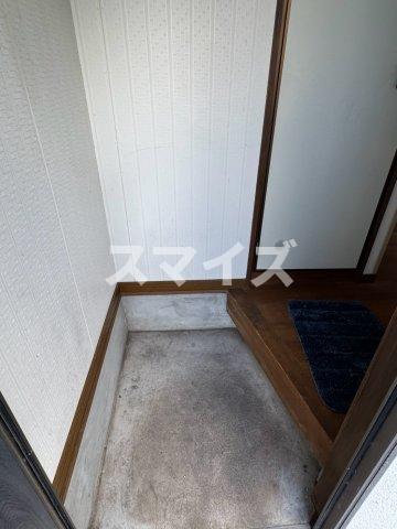 高尾野町 1DKアパートの玄関写真