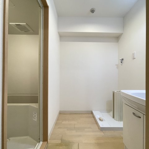 洗面設備　同仕様タイプです