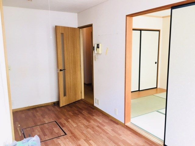 東急東横線 綱島駅 徒歩9分 2階建 築29年の居間写真