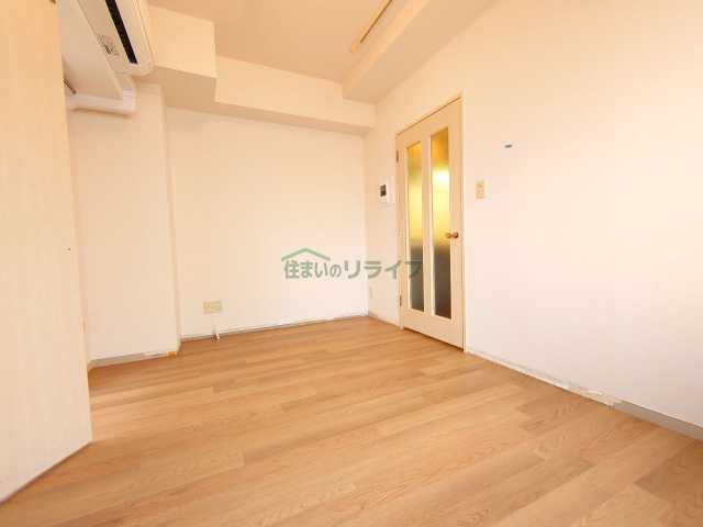 東急田園都市線 三軒茶屋駅 徒歩6分 9階建 築28年の内装写真