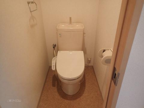 トイレ　シャワー付トイレ