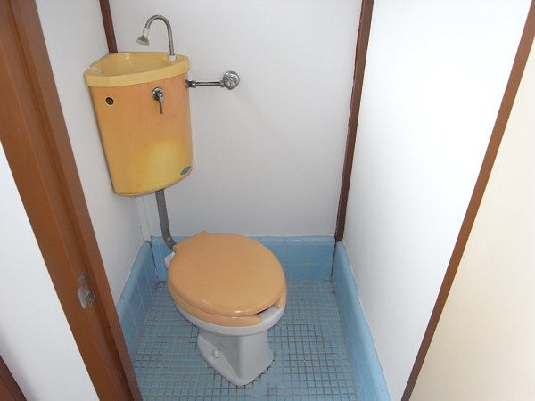 トイレ　トイレ