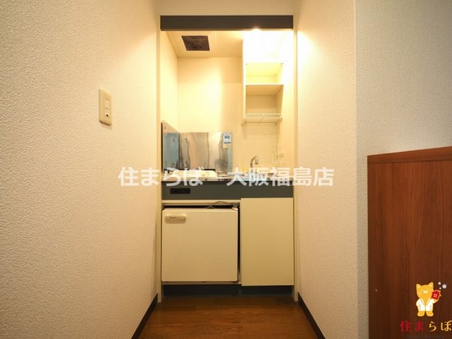 ＪＲ東海道本線 東淀川駅 徒歩2分 7階建 築29年のキッチン写真