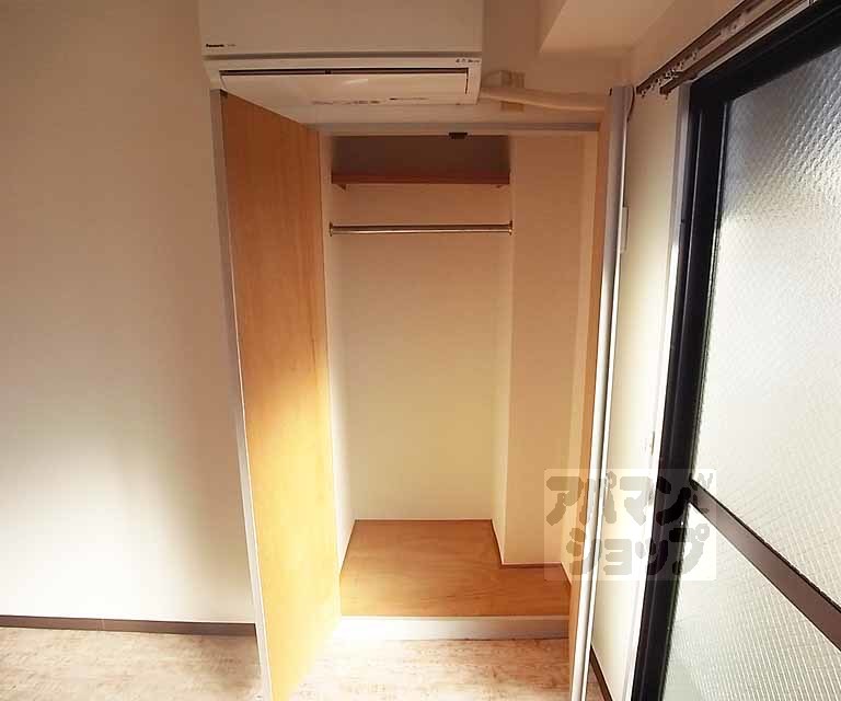 ロイヤルハイツ西沢の内装写真