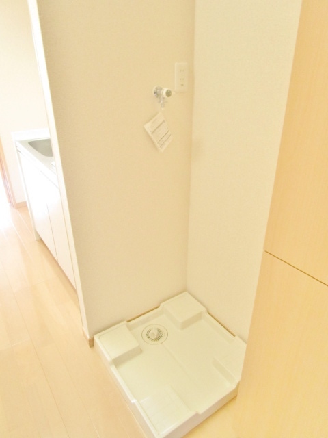 その他設備　別室参考写真／室内洗濯機置場♪