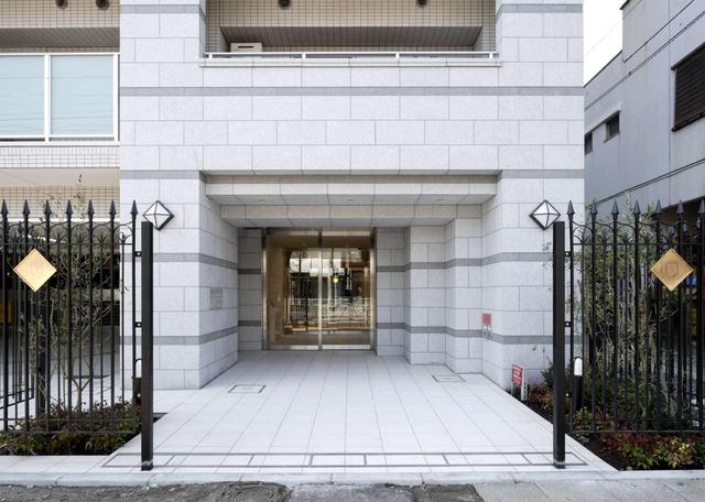 エントランス　建物入口
