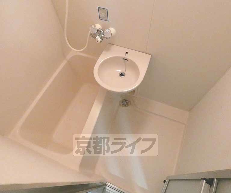 バス・シャワールーム　浴室です