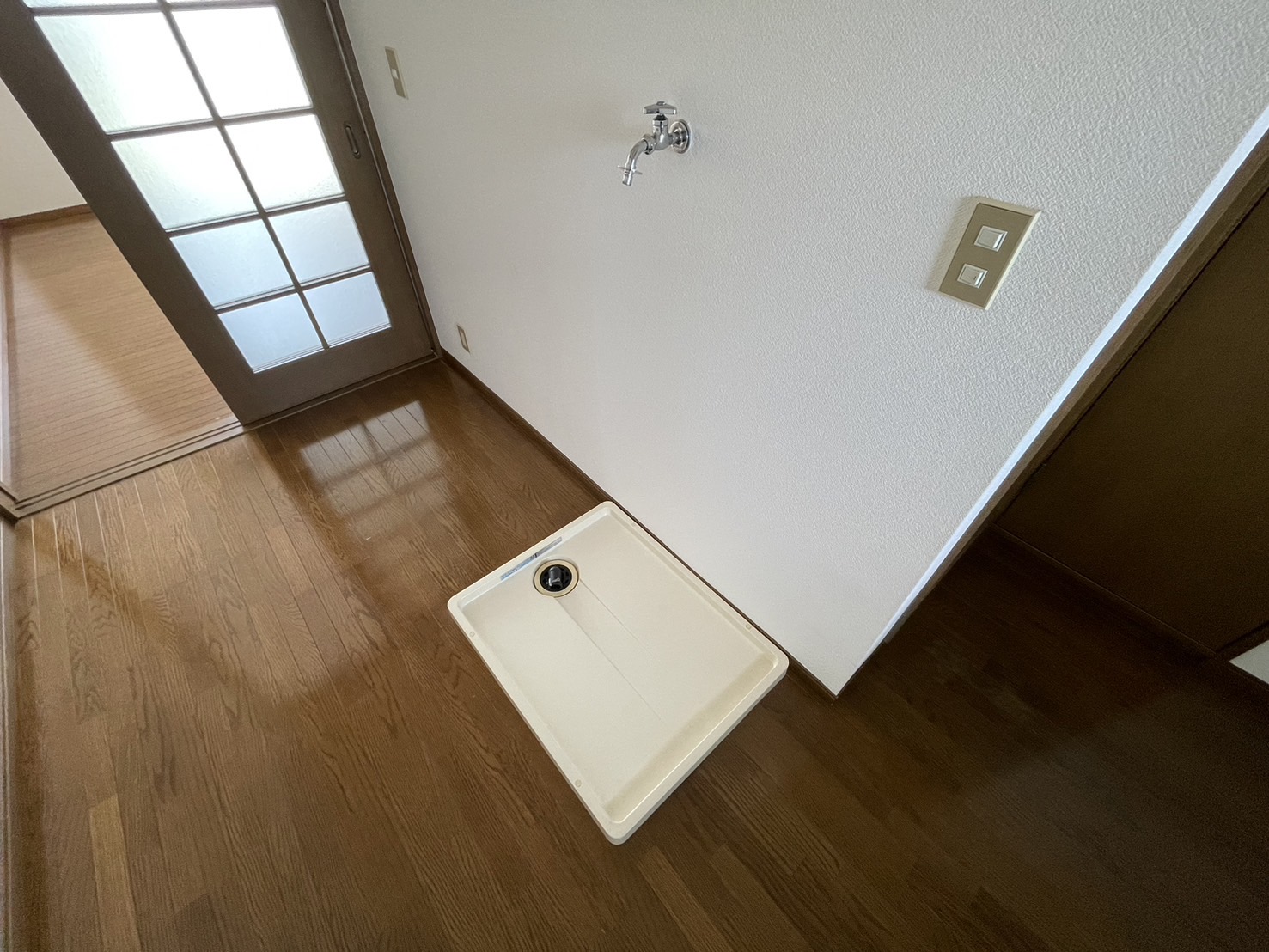 洗面設備　室内洗濯機置場