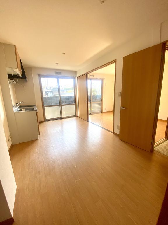 居室・リビング　※反転タイプです。現状優先します。