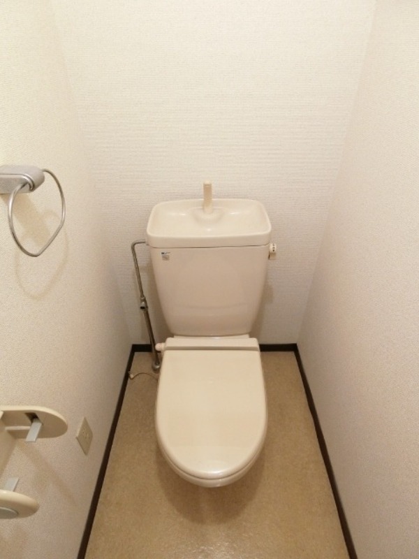 トイレ　図面と現状に相違がある場合には現状を優先