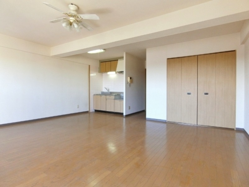 居室・リビング　図面と現状に相違がある場合には現状を優先