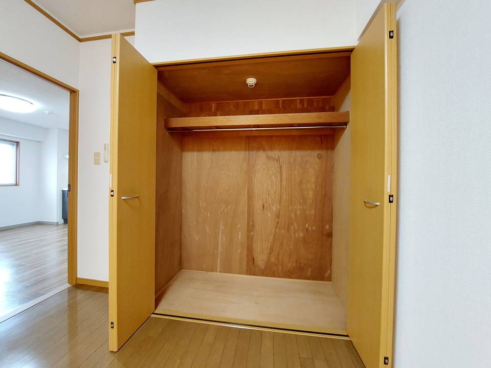 収納　クローゼット