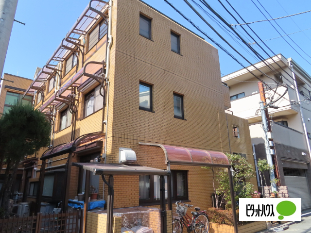 小金井市本町のマンションの建物外観