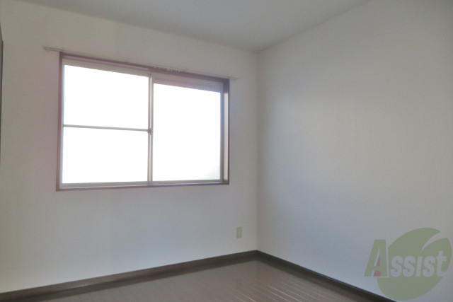 その他部屋・スペース　６．０帖のお部屋。寝室としてる替えますね。