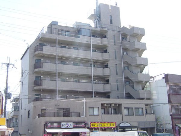 京都市左京区田中南大久保町のマンションの建物外観