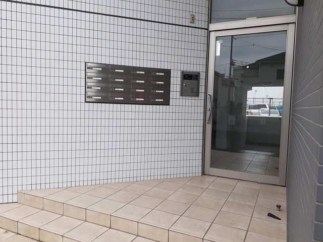 エントランス　オートロック