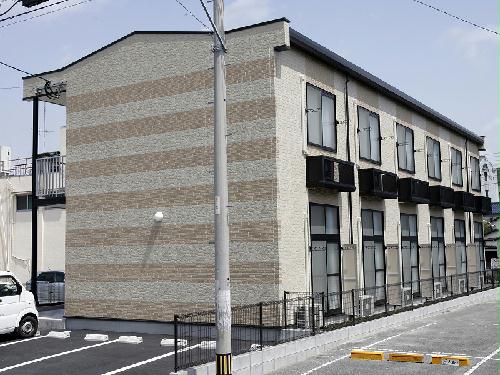 【レオパレスＫパティオ大正町の建物外観】