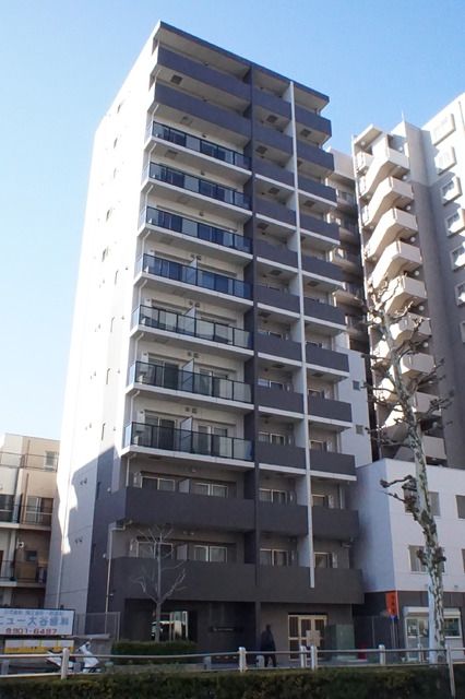 建物外観　2014年12月完成のマンション