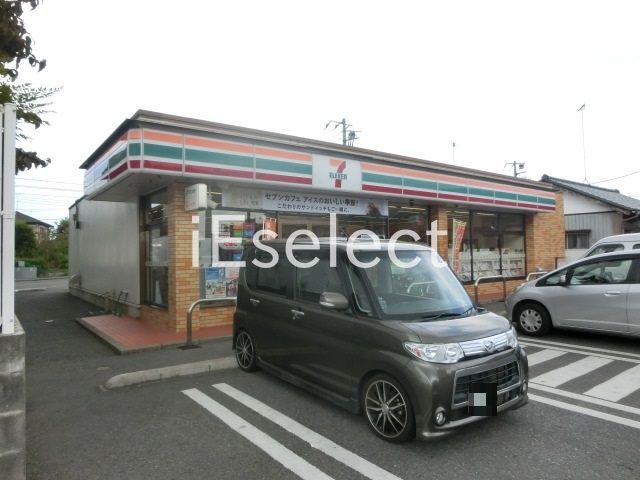 コンビニ　セブンイレブン大網白里市役所前店（コンビニ）まで640m