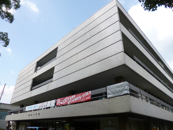 役所　武雄市役所（役所）まで1264m