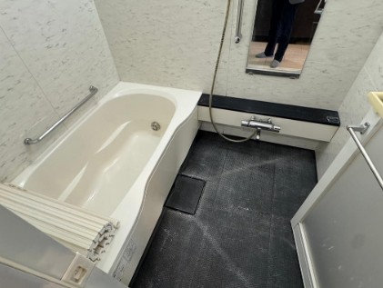 バス・シャワールーム　バス